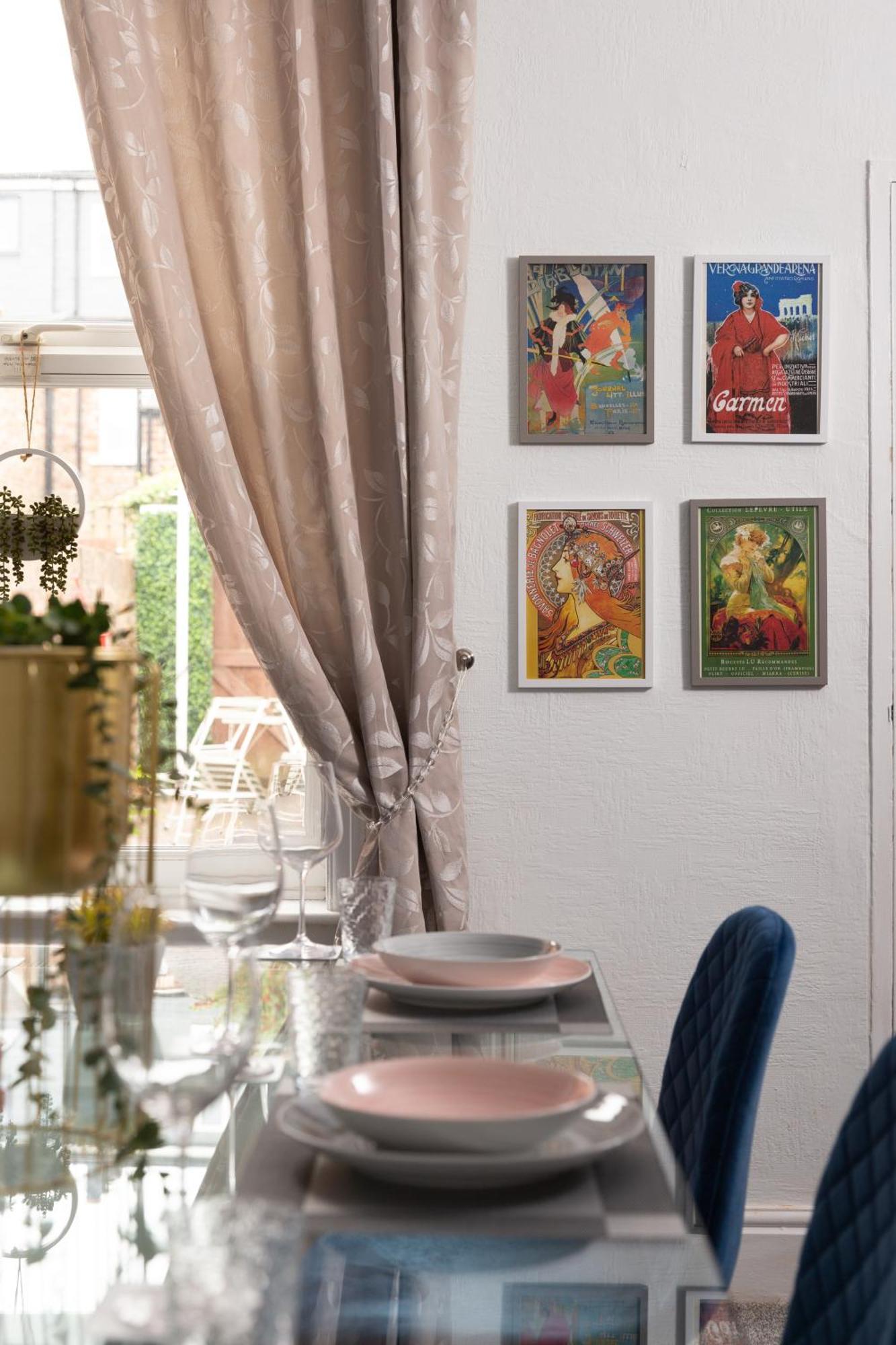 Lovely City Town House With Free Parking Sleeps 2 To 6 Guests 约克 外观 照片